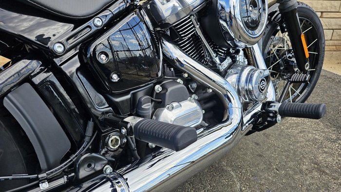 2025 Harley-Davidson Street Bob 117 (FXBB) Softail Black