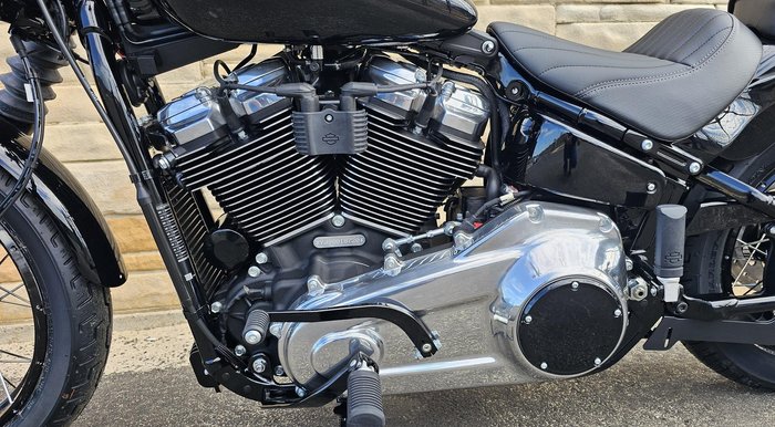 2025 Harley-Davidson Street Bob 117 (FXBB) Softail Black