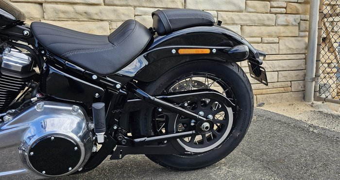 2025 Harley-Davidson Street Bob 117 (FXBB) Softail Black