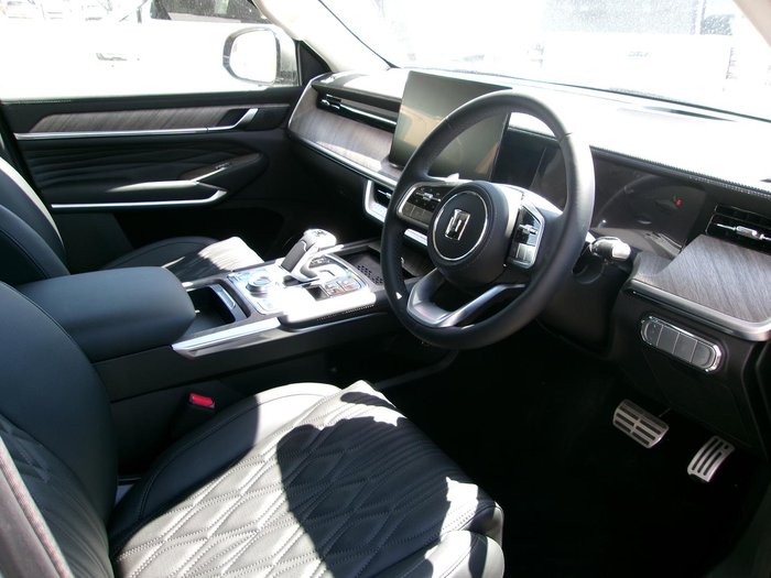 2024 GWM Tank 500 Lux Hybrid