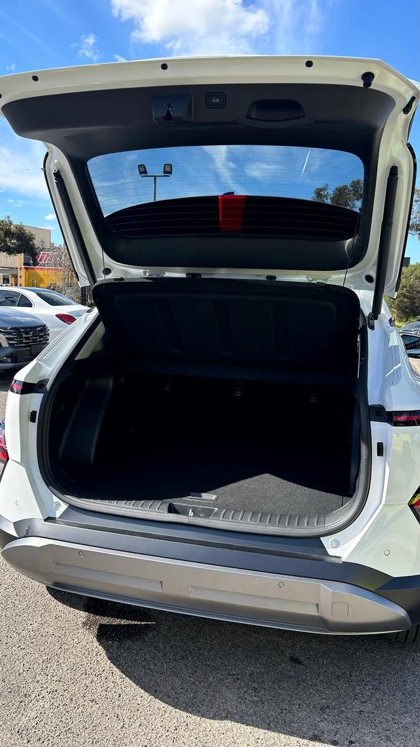 2025 Hyundai Kona Premium