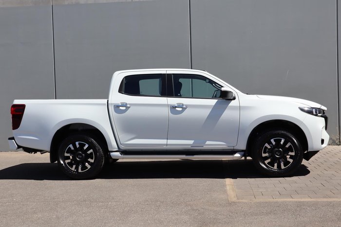 2024 Mazda BT-50 XTR