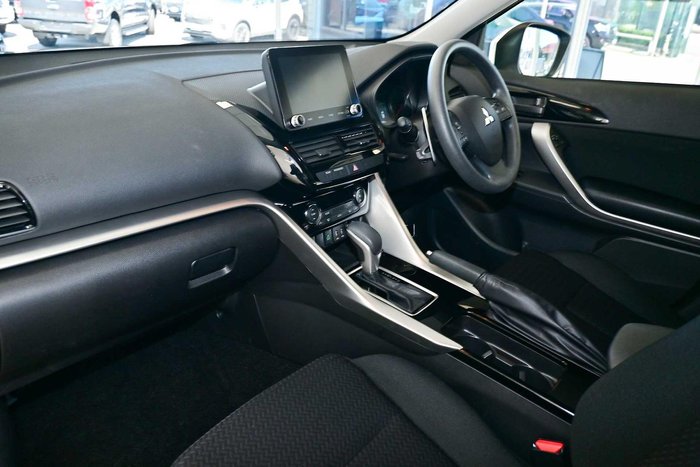 2024 Mitsubishi Eclipse Cross ES