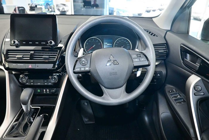 2024 Mitsubishi Eclipse Cross ES
