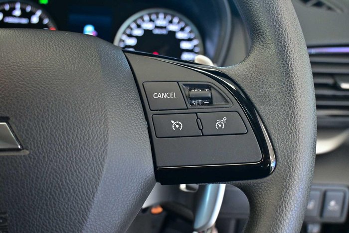 2024 Mitsubishi Eclipse Cross ES