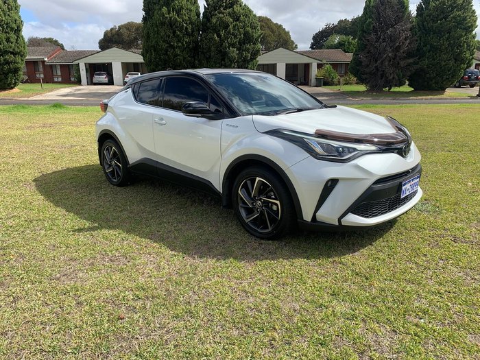2022 Toyota C-HR Koba NGX10R Frosted White with Black Roof