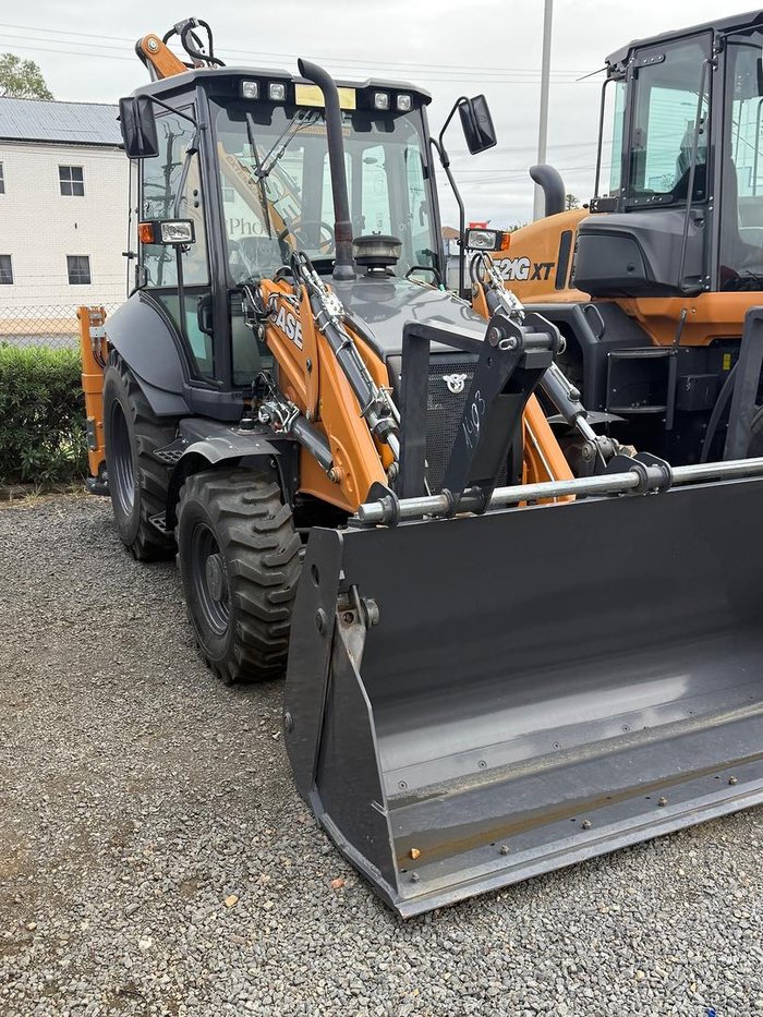 2023 CASE 580Sv Backhoe