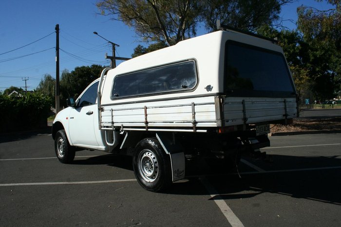 2009 Mitsubishi Triton GLX ML MY09 4x2 White