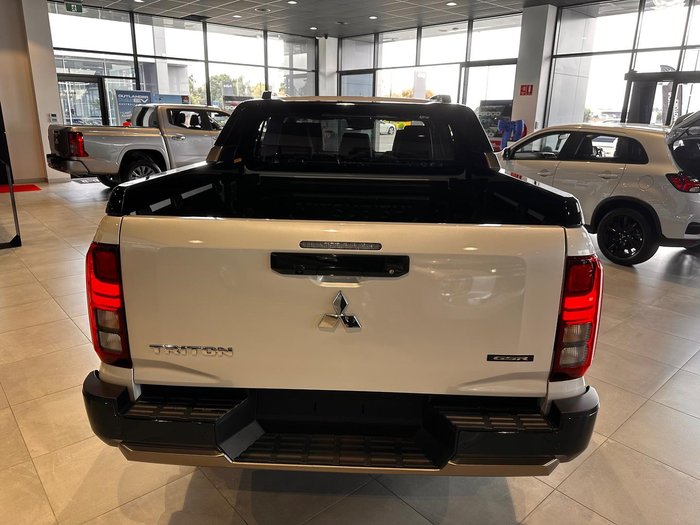 2025 Mitsubishi Triton GSR