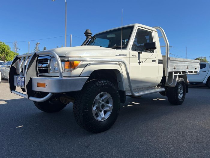 2020 Toyota Landcruiser GXL
