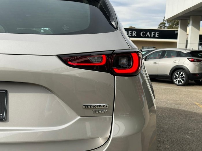 2025 Mazda CX-5 G35 Akera