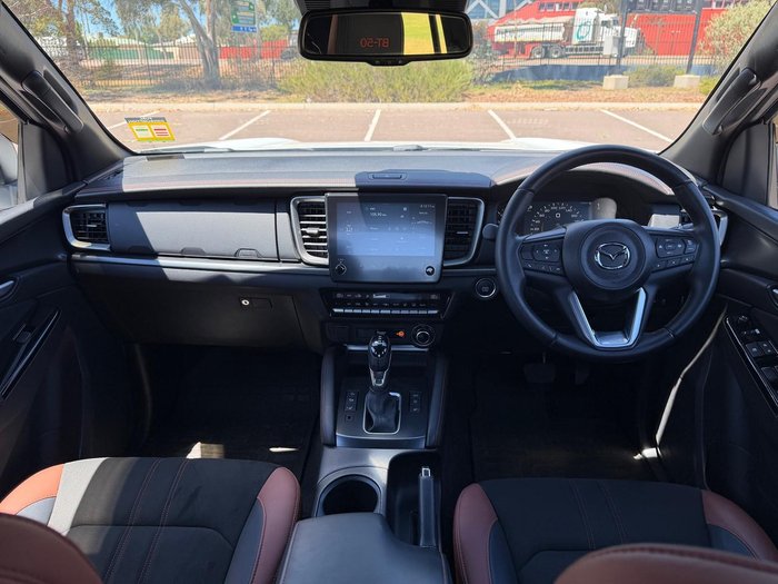 2024 Mazda BT-50 SP