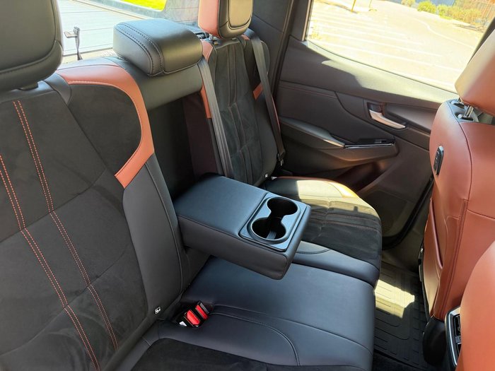 2024 Mazda BT-50 SP