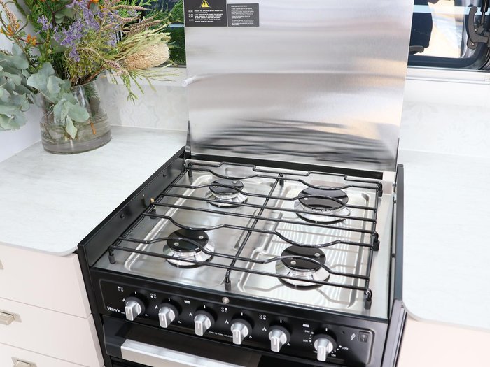 2025 Wonderland RV Rear Club Lounge Layout With Centre Bathroom