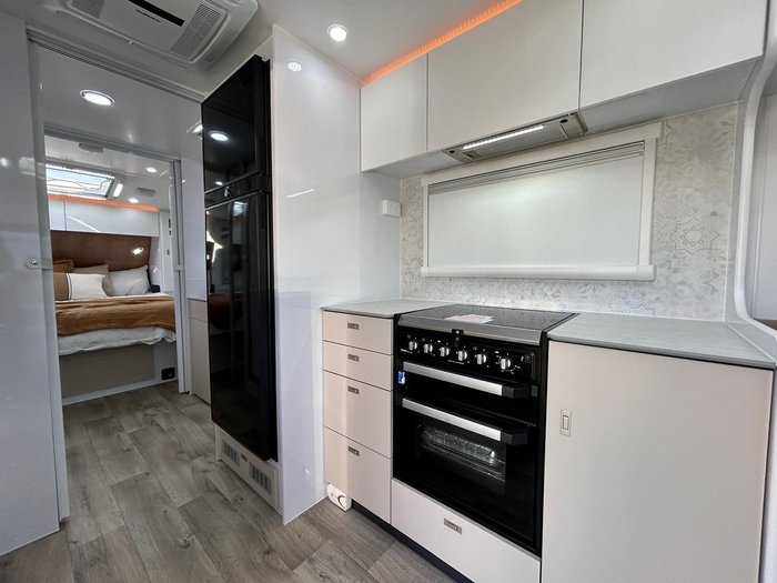 2025 Wonderland RV Club Lounge / Centre Ensuite