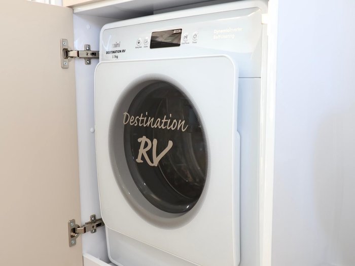 2025 Wonderland RV Club Lounge / Centre Ensuite