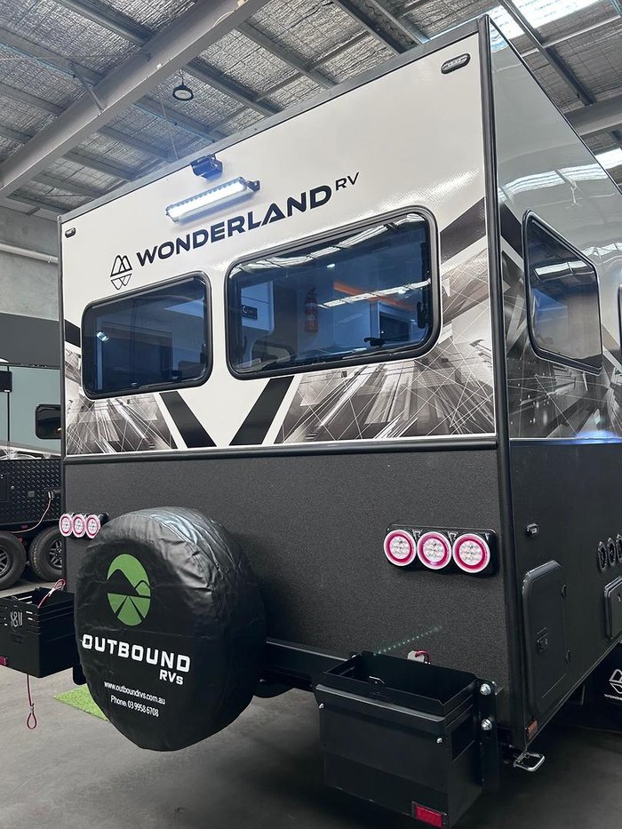2025 Wonderland RV Club Lounge / Centre Ensuite