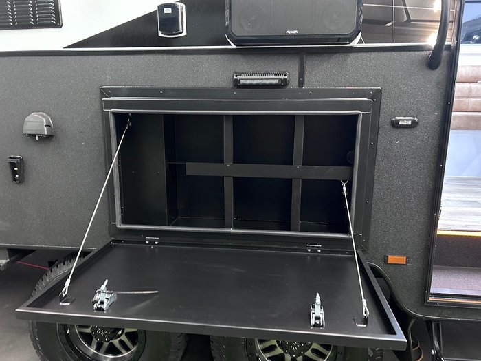 2025 Wonderland RV Club Lounge / Centre Ensuite