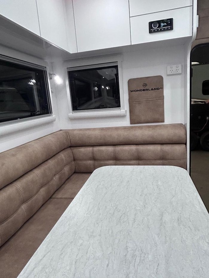 2025 Wonderland RV Club Lounge / Centre Ensuite