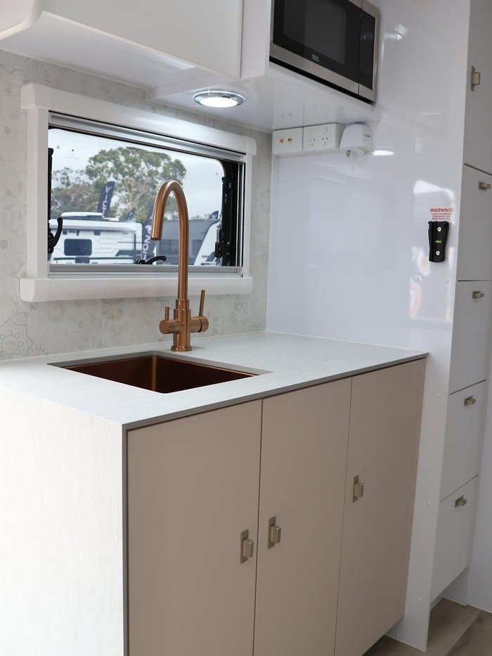 2025 Wonderland RV Rear Club Lounge Layout With Centre Bathroom