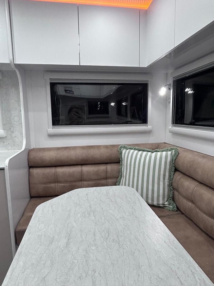 2025 Wonderland RV Club Lounge / Centre Ensuite