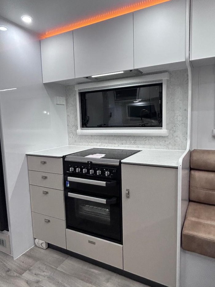 2025 Wonderland RV Club Lounge / Centre Ensuite