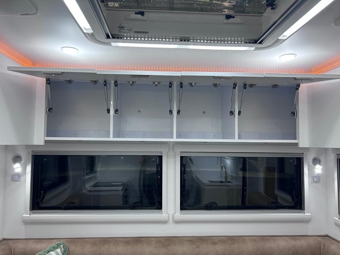 2025 Wonderland RV Club Lounge / Centre Ensuite