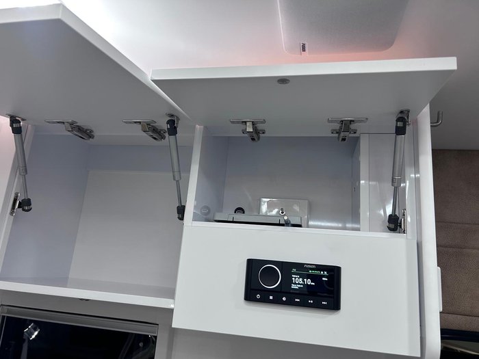 2025 Wonderland RV Club Lounge / Centre Ensuite