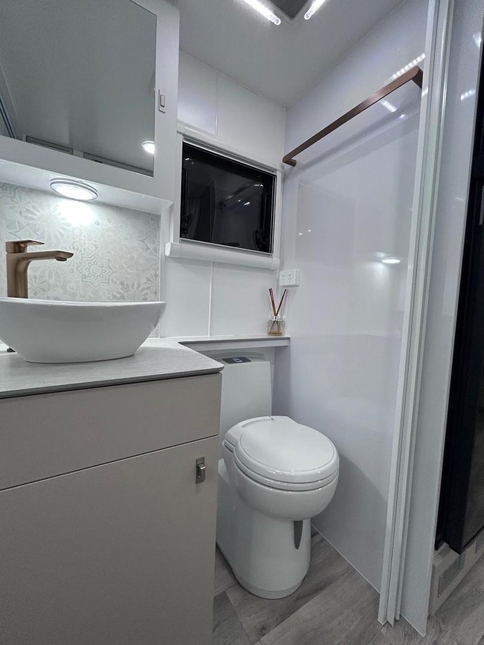 2025 Wonderland RV Club Lounge / Centre Ensuite