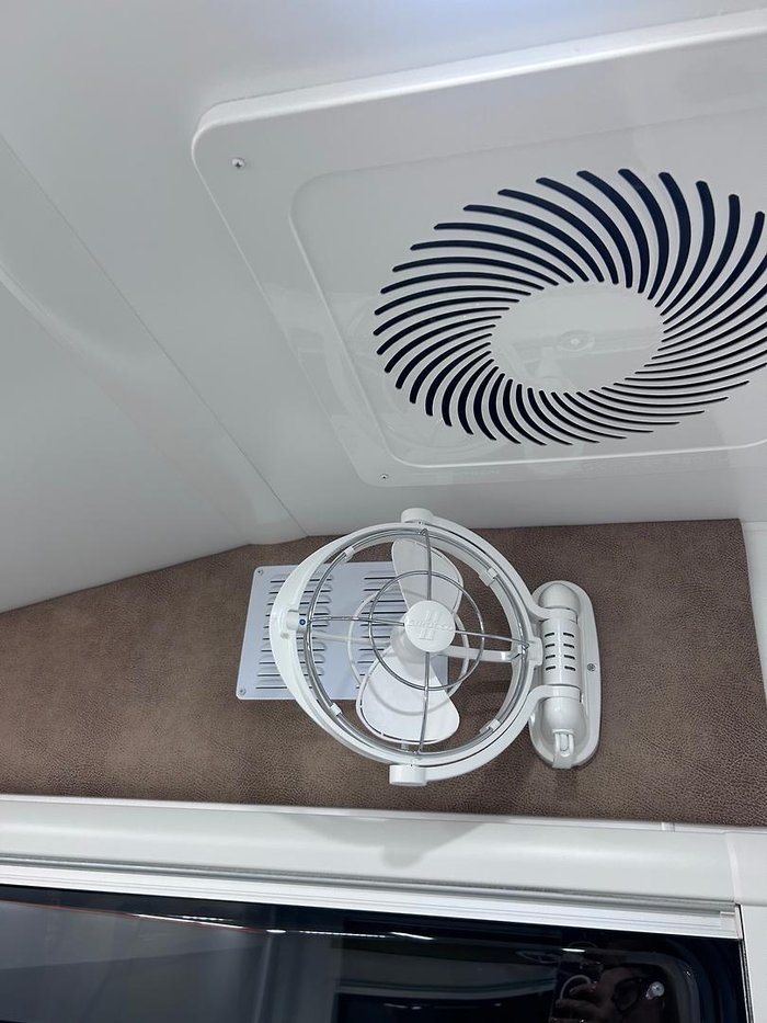 2025 Wonderland RV Club Lounge / Centre Ensuite