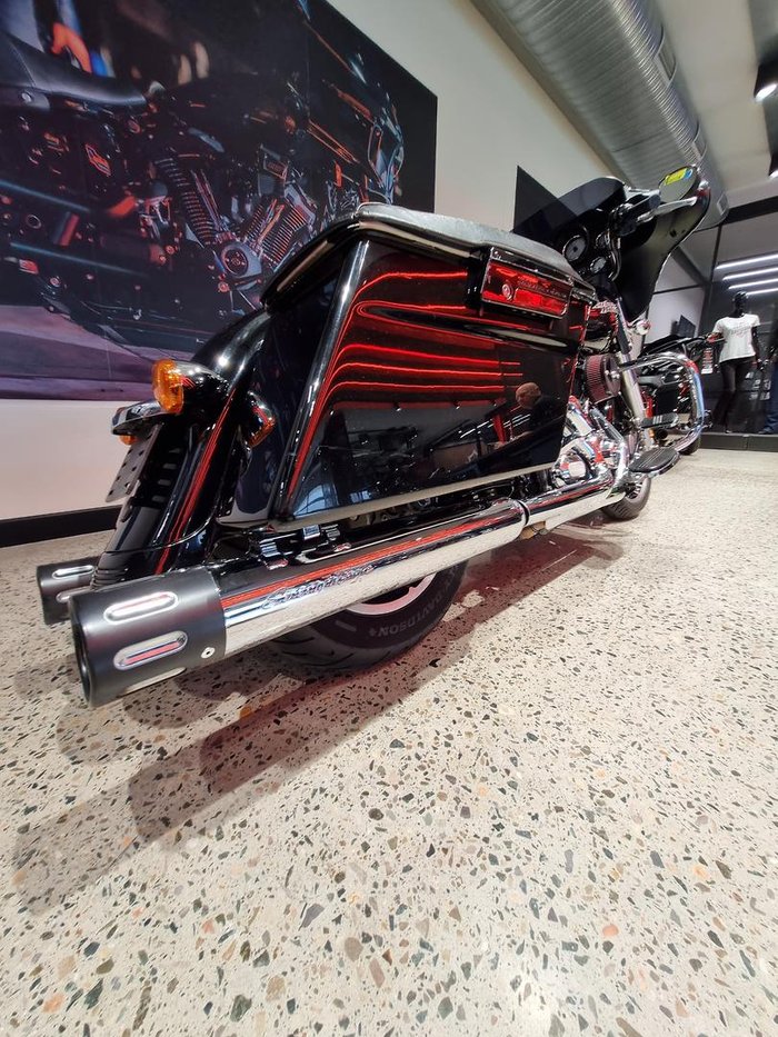 2012 Harley-Davidson Street Glide 103 (FLHX) Touring Black