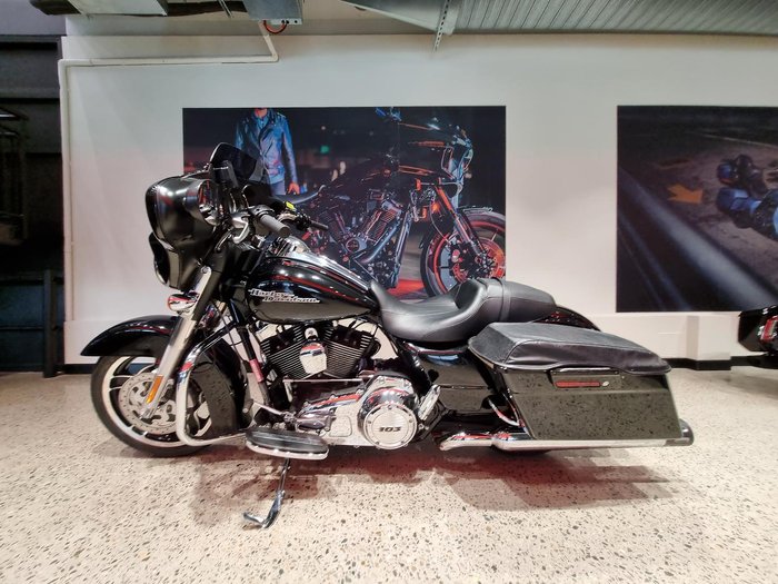 2012 Harley-Davidson Street Glide 103 (FLHX) Touring Black