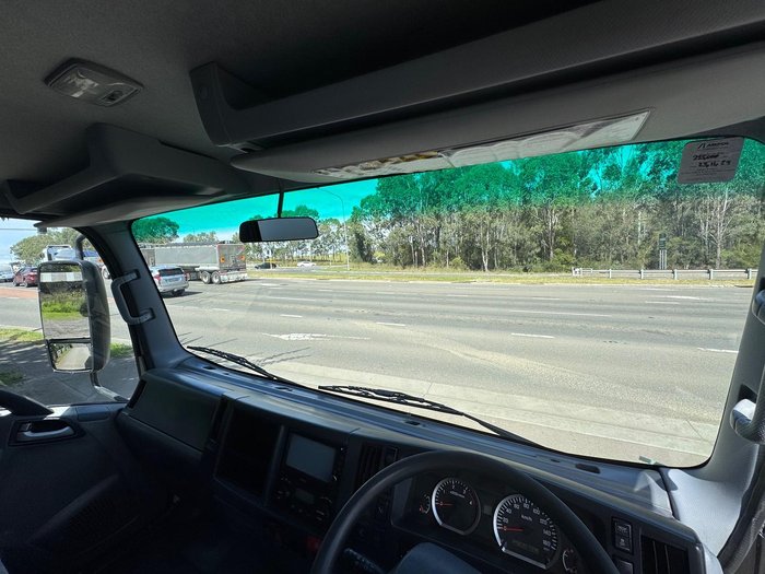 2015 Isuzu Npr 400 Long NPR 75 190 WHITE