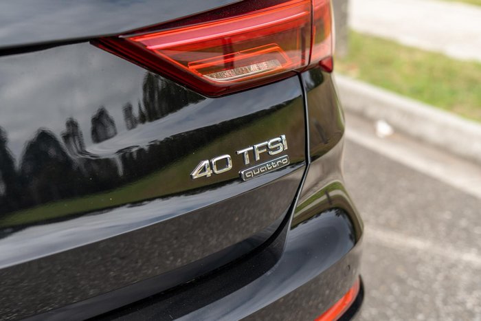 2024 Audi Q3 40 TFSI S line