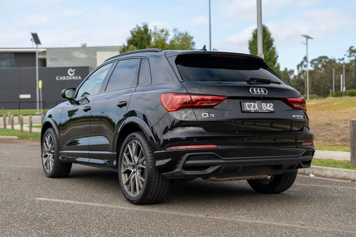 2024 Audi Q3 40 TFSI S line