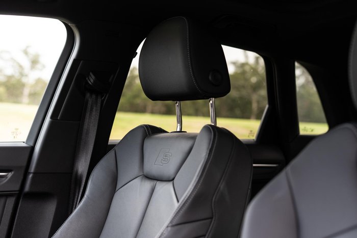 2024 Audi Q3 40 TFSI S line