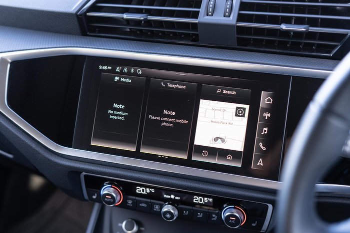 2024 Audi Q3 35 TFSI Dynamic Black