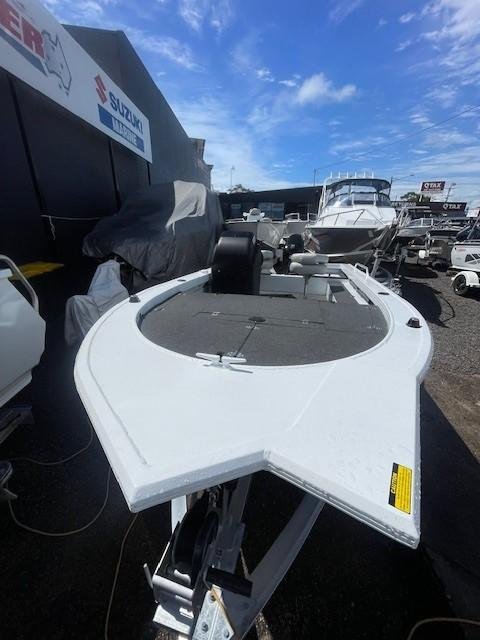 2025 Stacer 449 Assault Pro