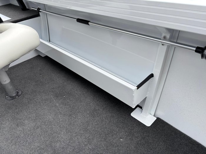 2025 QUINTREX 440 Renegade SC