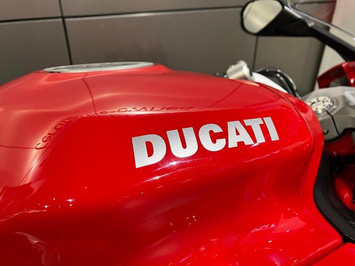 2018 Ducati SuperSport Supersport Red