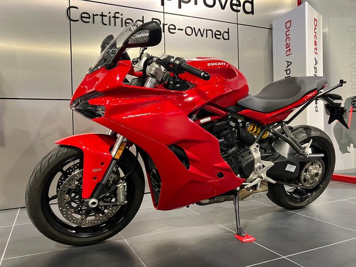 2018 Ducati SuperSport Supersport Red
