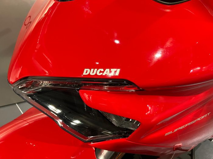2018 Ducati SuperSport Supersport Red