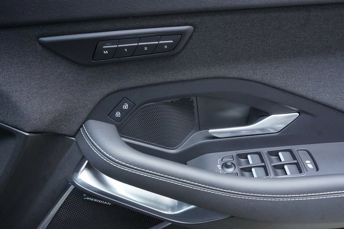 2023 Jaguar E-PACE P250 R-Dynamic HSE