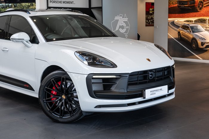 2024 Porsche Macan GTS