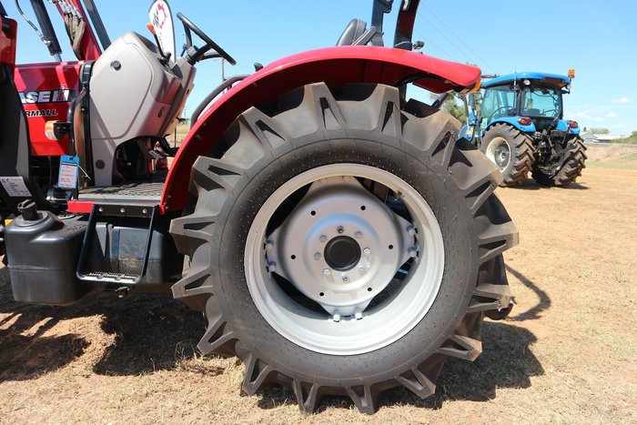 0 CASE IH Farmall 60B RED