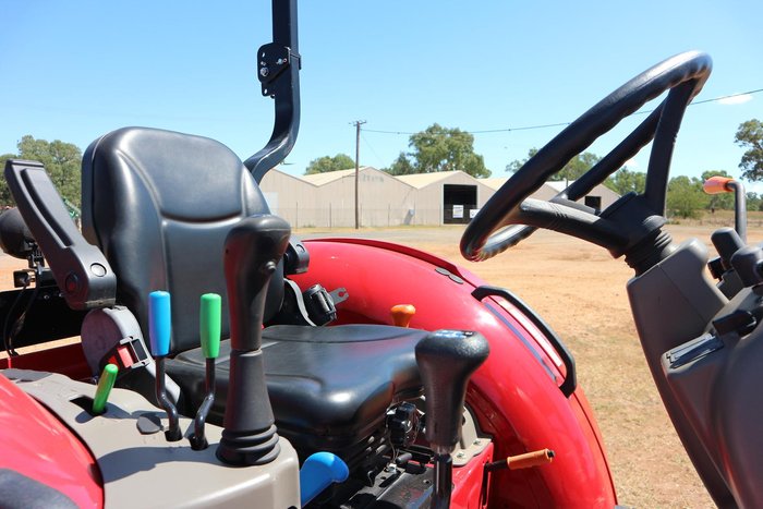 0 CASE IH Farmall 60B RED