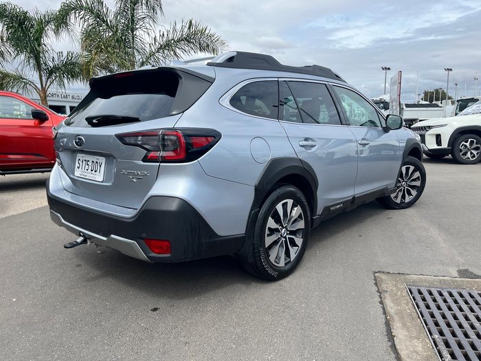 2023 Subaru Outback AWD Touring XT