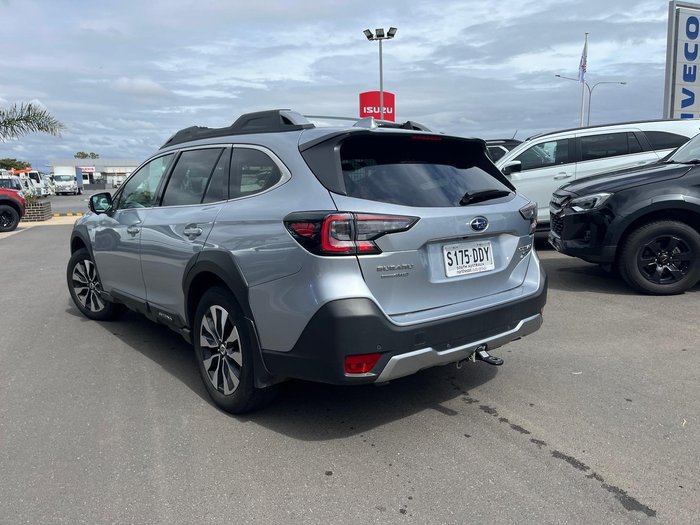 2023 Subaru Outback AWD Touring XT
