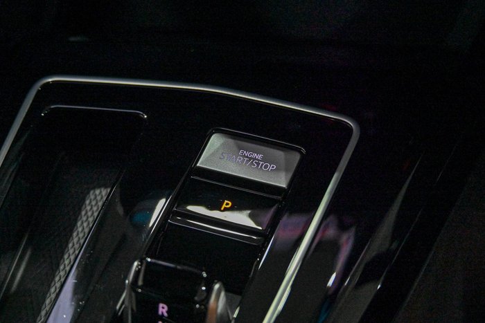 2024 Volkswagen Golf 110TSI R-Line