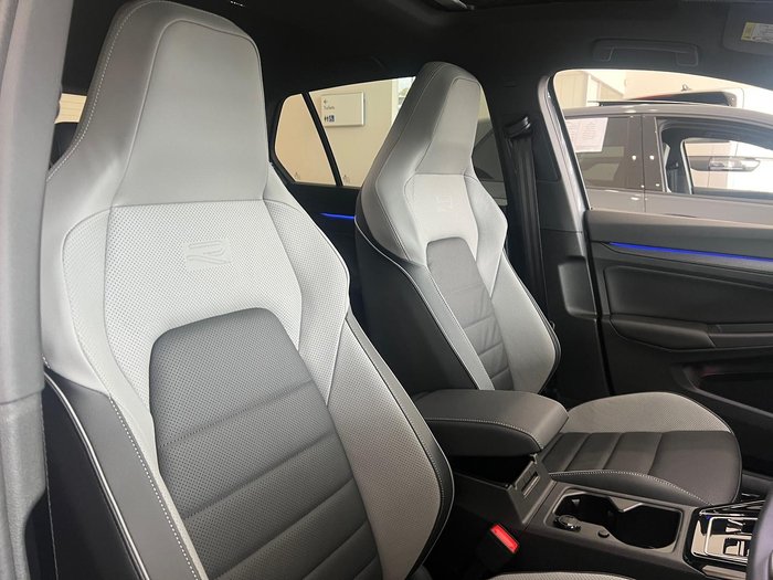 2024 Volkswagen Golf 110TSI R-Line